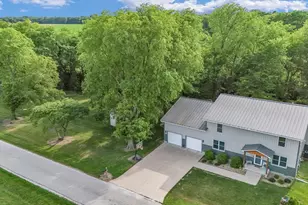 8909 N 2300 E Rd, Fairbury, IL 61739 - Photo 59