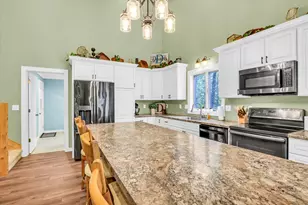 8909 N 2300 E Rd, Fairbury, IL 61739 - Photo 25