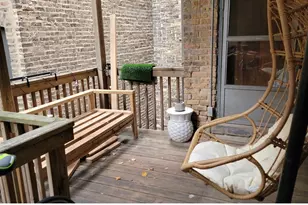923 W Waveland Ave, Chicago, IL 60613 - Photo 11