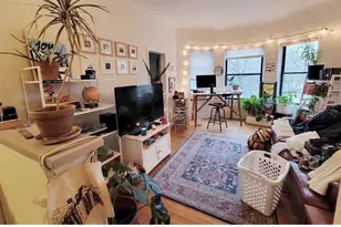 923 W Waveland Ave, Chicago, IL 60613 - Photo 7