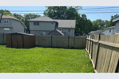 [Address not provided], Markham, IL 60428 - Photo 11
