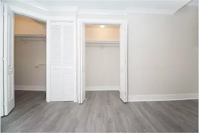 648.5 W Roscoe Street #GD, Chicago, IL 60657 - Photo 11