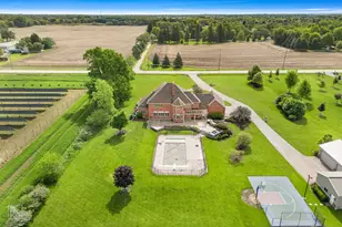 11N720 Muirhead Rd, Elgin, IL 60124 - Photo 51