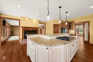 11N720 Muirhead Rd, Elgin, IL 60124 - Photo 15