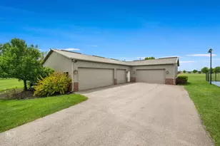 11N720 Muirhead Rd, Elgin, IL 60124 - Photo 45