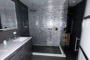 257 E Delaware Pl, Chicago, IL 60611 - Photo 17