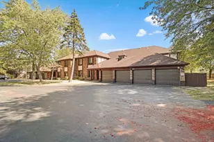 3237 184th St, Homewood, IL 60430 - Photo 1