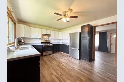 416 Berkshire Avenue, Romeoville, IL 60446 - Photo 5