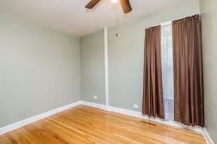 1910 Dewey Ave, Evanston, IL 60201 - Photo 25