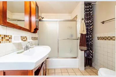 1910 Dewey Avenue, Evanston, IL 60201 - Photo 11