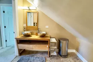 2115 W Wellington Ave, Chicago, IL 60618 - Photo 7