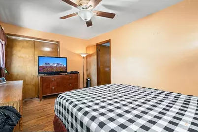 3437 W 84th Place, Chicago, IL 60652 - Photo 11