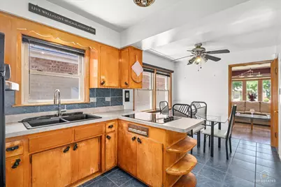 3437 W 84th Place, Chicago, IL 60652 - Photo 9
