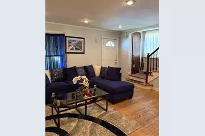 9815 S Clyde Avenue, Chicago, IL 60617 - Photo 5