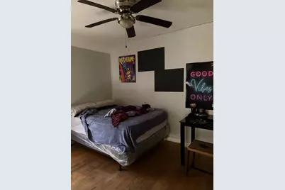 9815 S Clyde Avenue, Chicago, IL 60617 - Photo 13