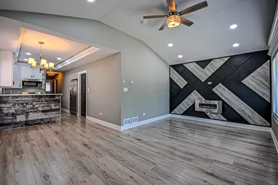 1237 E 95th Street, Chicago, IL 60628 - Photo 7