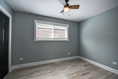 1237 E 95th Street, Chicago, IL 60628 - Photo 11