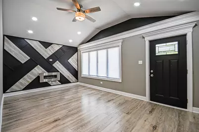 1237 E 95th Street, Chicago, IL 60628 - Photo 3
