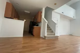 2516 Hillsboro Blvd, Aurora, IL 60503 - Photo 9