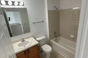 2516 Hillsboro Blvd, Aurora, IL 60503 - Photo 23