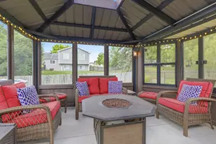 1158 Pinetree Ln, Bartlett, IL 60103 - Photo 7
