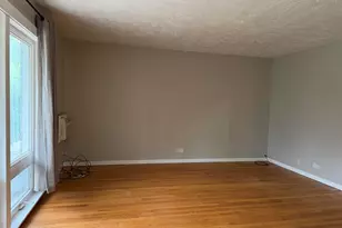 2200 Arbor Cir, Downers Grove, IL 60515 - Photo 7