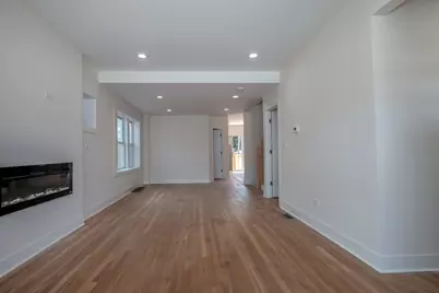 2716 East Avenue, Berwyn, IL 60402 - Photo 5