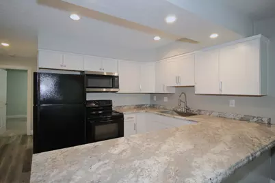 1702 Rockingham Drive #4, Normal, IL 61761 - Photo 9