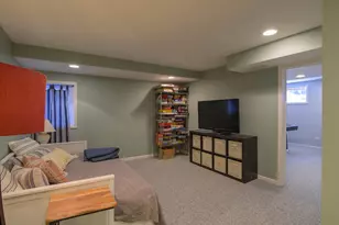 39W555 Sulley Dr, Geneva, IL 60134 - Photo 23