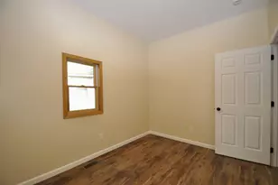 307 W Larue St, Streator, IL 61364 - Photo 17