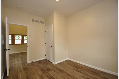 307 W Larue Street, Streator, IL 61364 - Photo 11