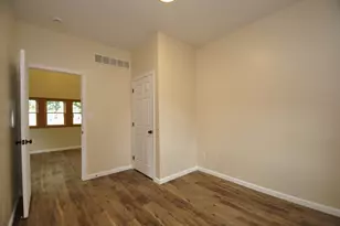 307 W Larue St, Streator, IL 61364 - Photo 11