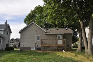 307 W Larue St, Streator, IL 61364 - Photo 25