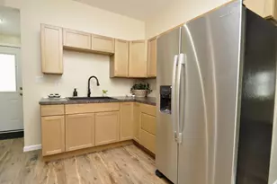 307 W Larue St, Streator, IL 61364 - Photo 7
