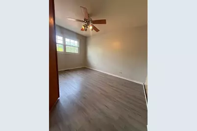 1302 Kingsbury Drive #E, Hanover Park, IL 60133 - Photo 13