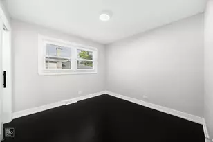 6224 W 91st St, Oak Lawn, IL 60453 - Photo 11