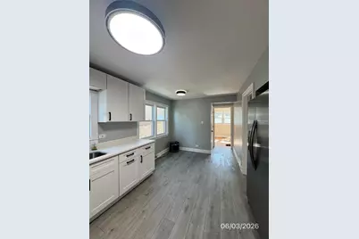 7349 S Honore Street, Chicago, IL 60636 - Photo 9