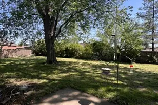 6925 Elder Ct, Bridgeview, IL 60455 - Photo 13