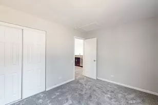 1860 Middlebury Dr, Aurora, IL 60503 - Photo 11