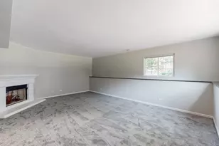 1860 Middlebury Dr, Aurora, IL 60503 - Photo 19