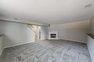 1860 Middlebury Dr, Aurora, IL 60503 - Photo 17