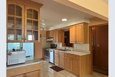 1723 E Lawn, Savanna, IL 61074 - Photo 5