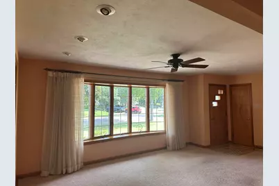 1723 E Lawn, Savanna, IL 61074 - Photo 7