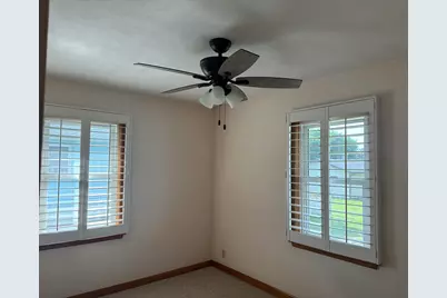 1723 E Lawn, Savanna, IL 61074 - Photo 11