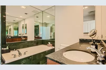 445 E North Water Street #2202, Chicago, IL 60611 - Photo 11