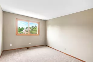9220 Frances Ln, Orland Park, IL 60462 - Photo 23
