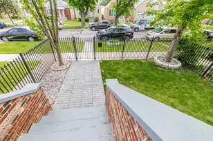 3238 N Pioneer Ave, Chicago, IL 60634 - Photo 7