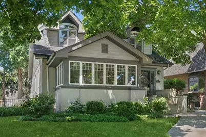 708 Courtland Avenue, Park Ridge, IL 60068 - Photo 1