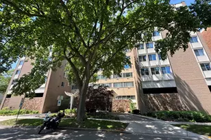 151 N Kenilworth Ave, Oak Park, IL 60301 - Photo 1
