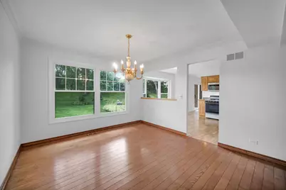 24W645 Woodcrest Drive, Naperville, IL 60540 - Photo 13